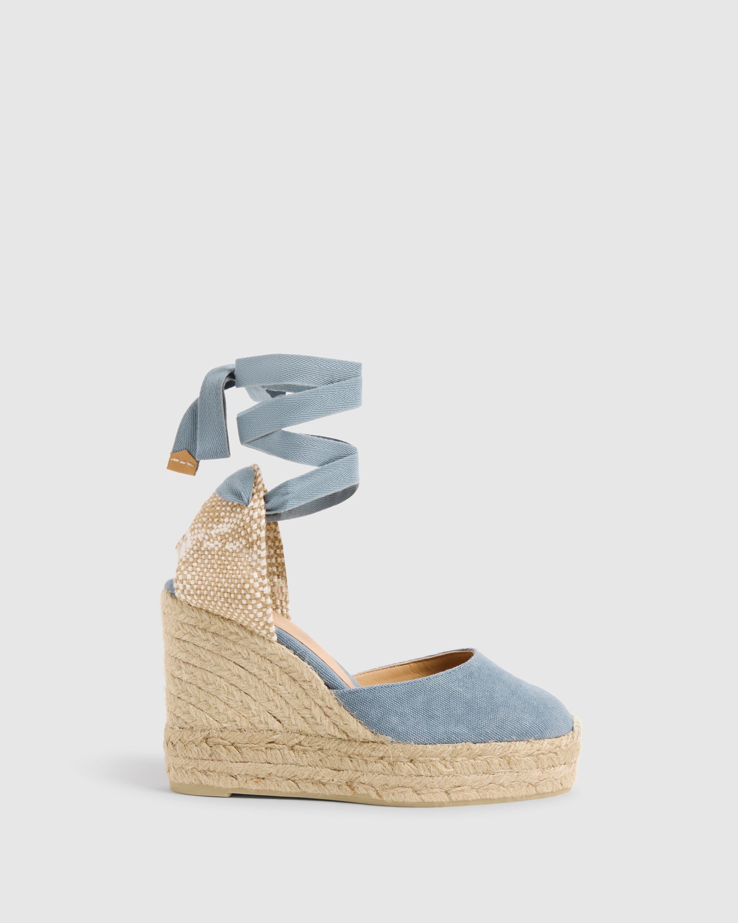 CARINA/8ED/002